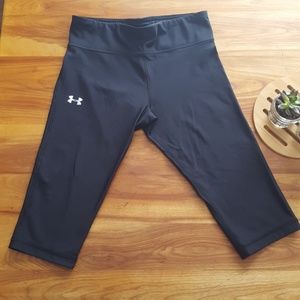 Under Armour Crops